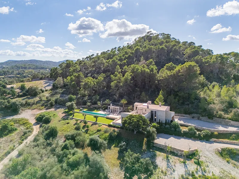 Impressive modern finca in an idyllic location in Es Carritxo, Cala d'Or Mas — photo 10