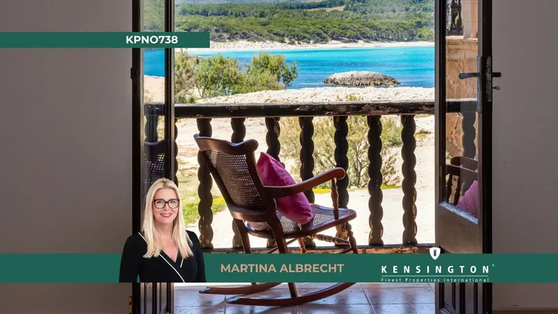 Welcome to visit the unique beachfront villa! — photo 2