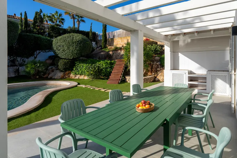 Renovated Mediterranean villa in sought-after villa urbanization — photo 3