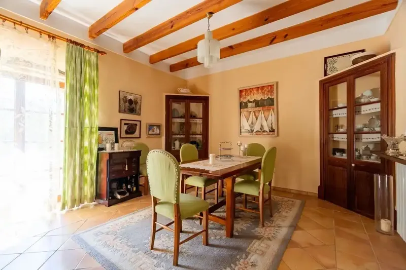 Spectacular rustic estate for sale in Vilafranca de Bonany, Es Puig area, approx. 13,024 m², with country house and annexes built — photo 10