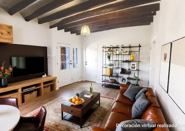 Semi-detached house in Calle Major, Montuiri — photo 2