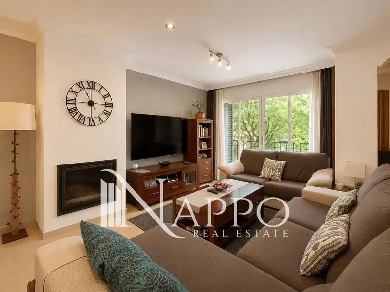 Nappo Real Estate is pleased to present this elegant townhouse located in Son Xigala, one of the most sought-after residential areas of — photo 2