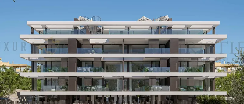 Large new build garden apartment in Cala Major — photo 1