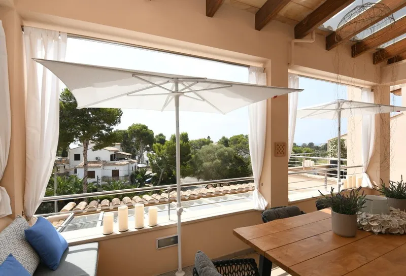 Modern and sunny penthouse with pool and parking space just minutes from Cala Santanyi — photo 9