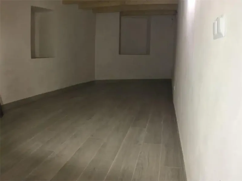 Casa situada en Bunyola, muy bien ubicada. Tiene una superficie construida de 123 m² distribuidos en cuatro plantas que se comunican entre e — photo 4