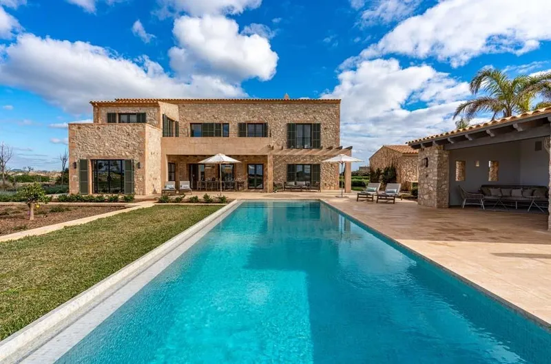 Project! New construction finca with large pool to design in Ses Salines, close to the beach — photo 2