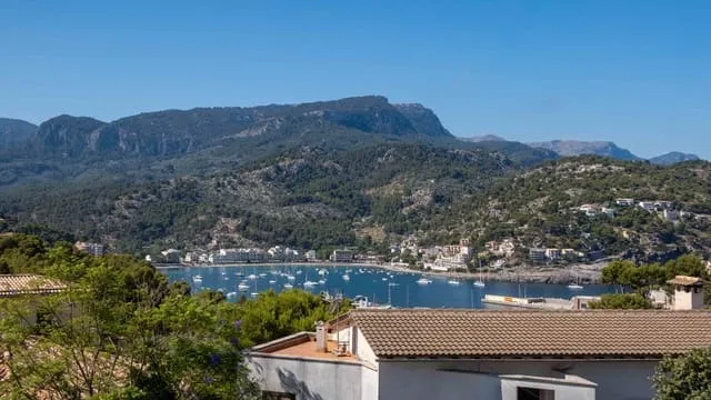 Villa for sale in Puerto de Soller / Port de Soller, Sóller, Mallorca — photo 7