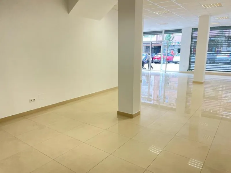 Commercial premises on Calle Industria (Palma) — photo 4