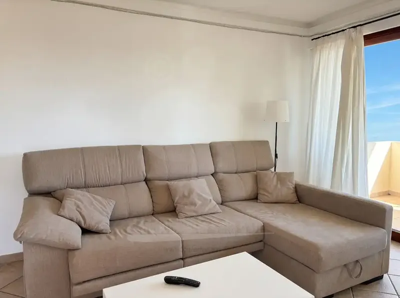 Exclusive ground floor apartment on the first line of the sea, with direct private access to Cala Ferrera beach. — photo 9