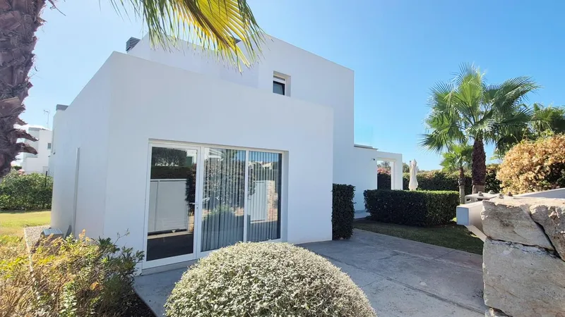 Sa Rapita - 3 Bedroom Modern Villa With Pool Close To Es Trenc Beach — photo 2