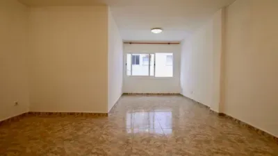Apartment on Carrer de la Pedrera — photo 4