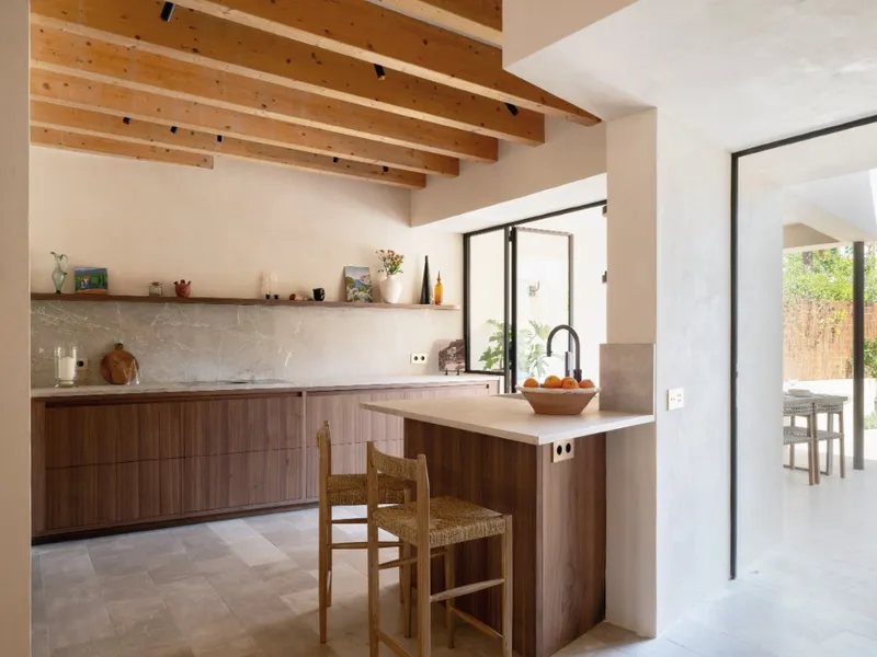 Renovated townhouse with garden and pool in the heart of Sóller — photo 12