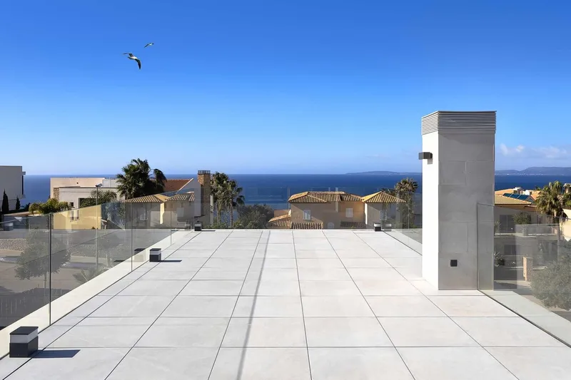 Furnished luxury villa with ocean views, saltwater pool, and rooftop terrace in Puig de Ros — photo 9
