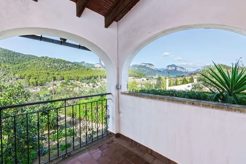 Estate in Alaró — photo 1